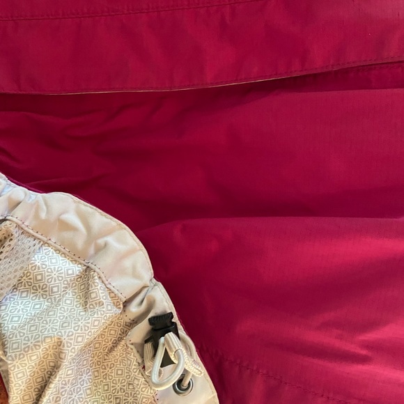 North Face Windbreaker - Picture 5 of 6